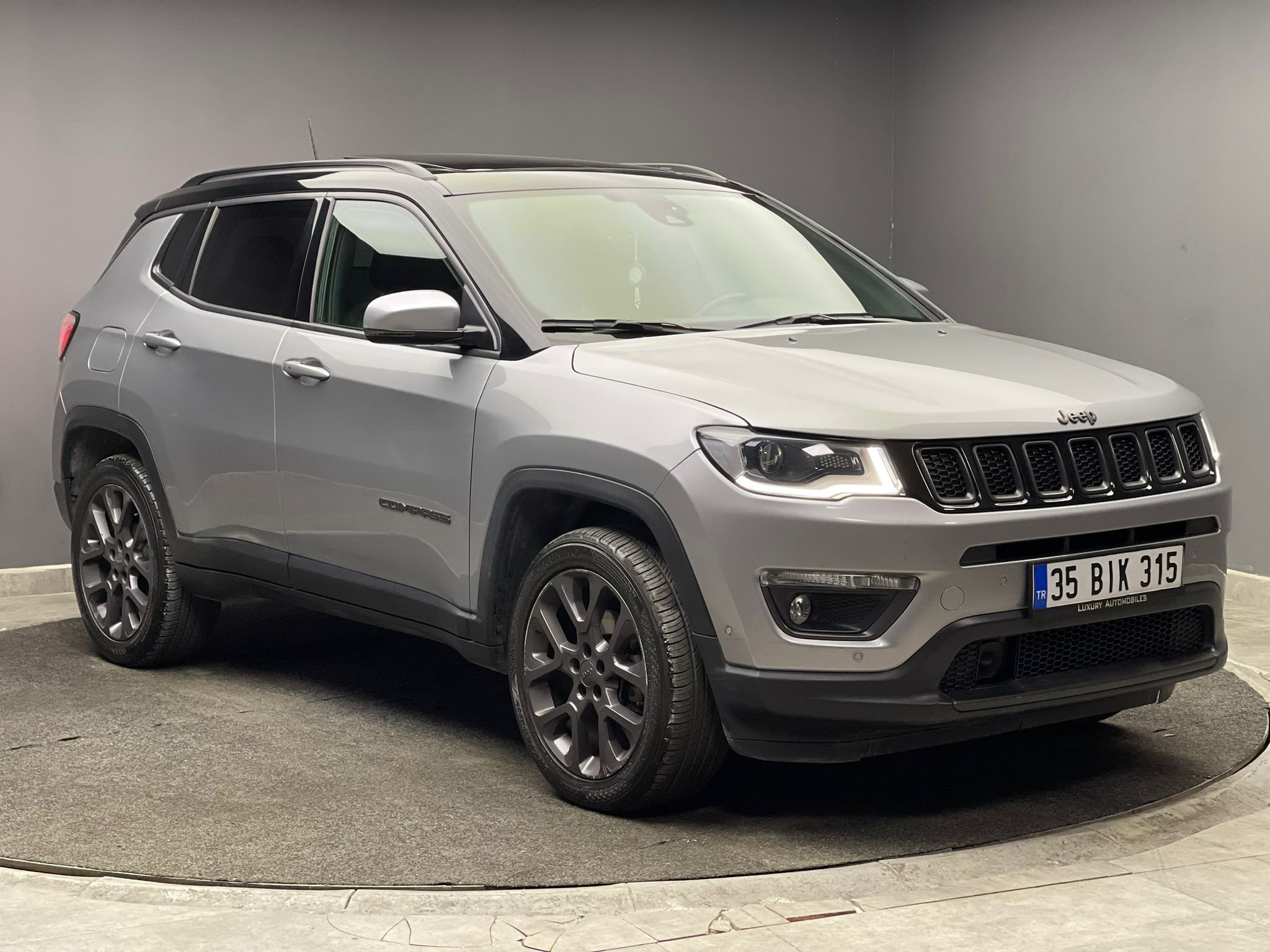 Jeep Compass 